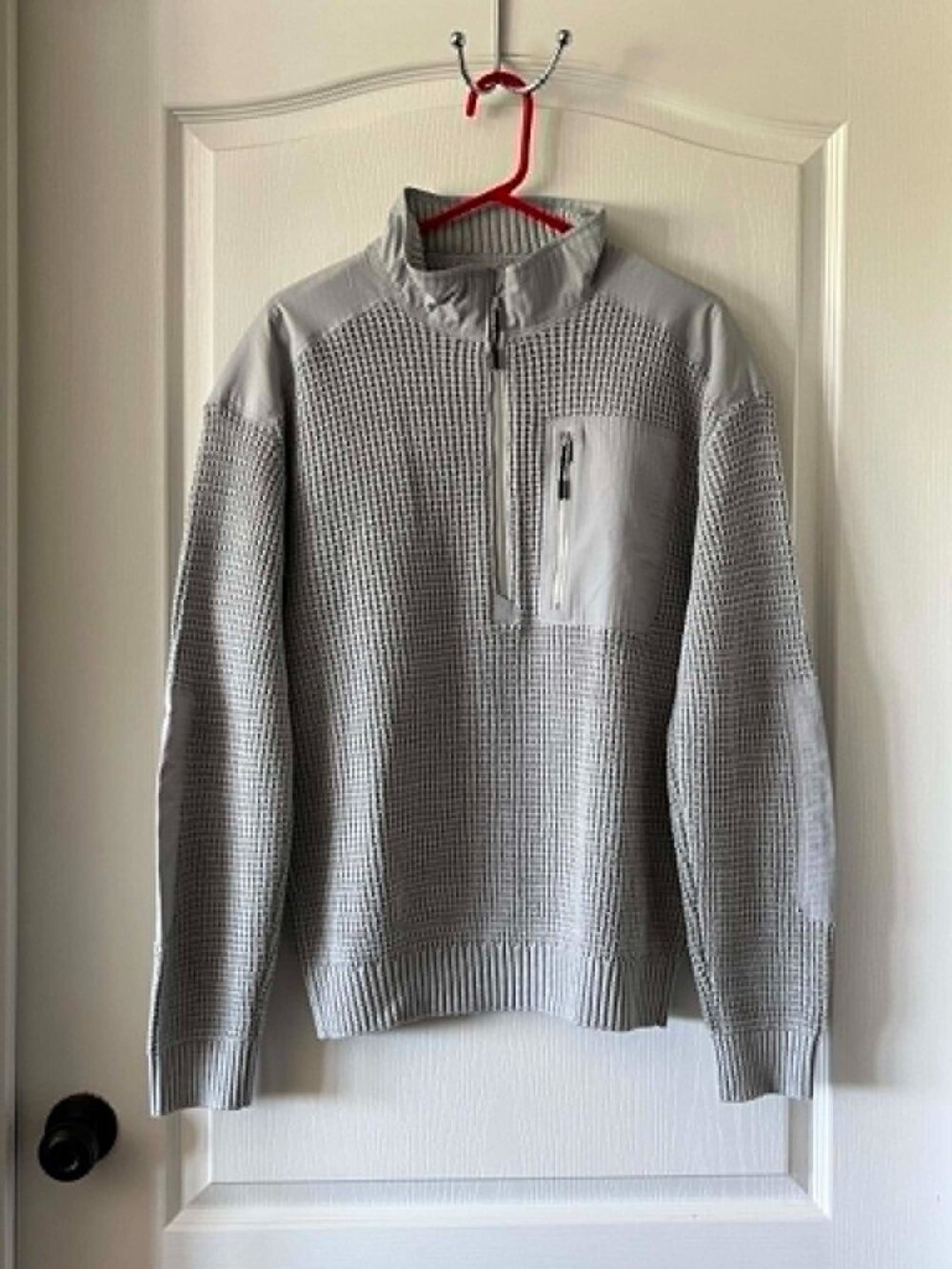 Bass Outdoor Men's Glacier Gray Mock Neck Quarter Zip Pullover Sweater Medium